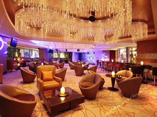 马鞍山西路3668号(昆山阳澄湖费尔蒙酒店)