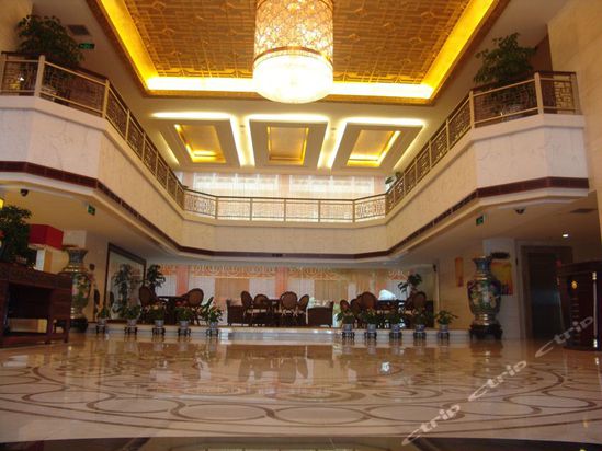 北京鼎奇龙华膳园温泉饭店