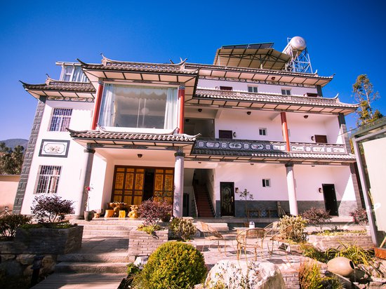 大理悦时樱花谷