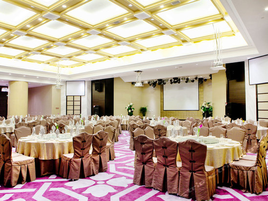 huancheng caston hotel