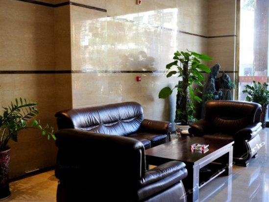 万宁万城美都酒店