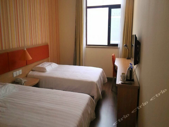 如家快捷酒店(保定白沟新城五一路店)