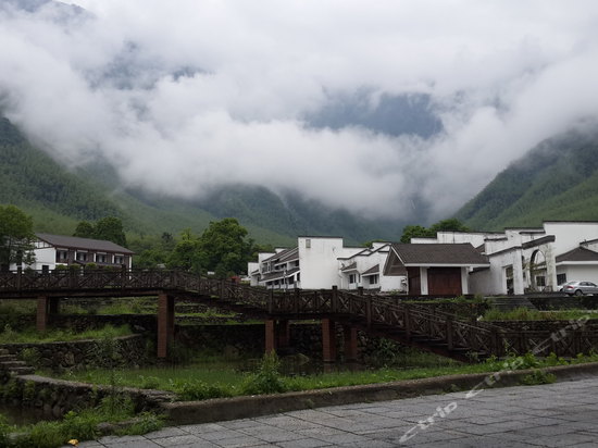宜春明月仙居避暑山庄