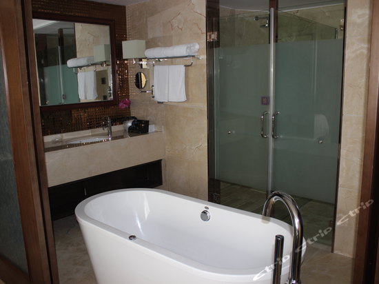 荣县菲美斯酒店