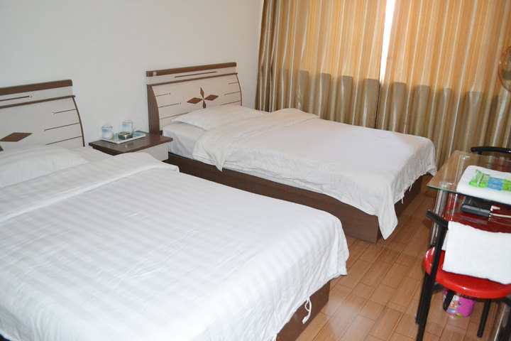 团购 酒店团购 特色酒店团购 乌鲁木齐金龙源宾馆(标间) 1.