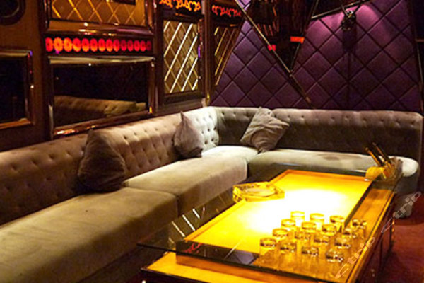 皇家至尊国际娱乐广场团购-原价200元-团购仅售100元,濮阳餐饮娱乐