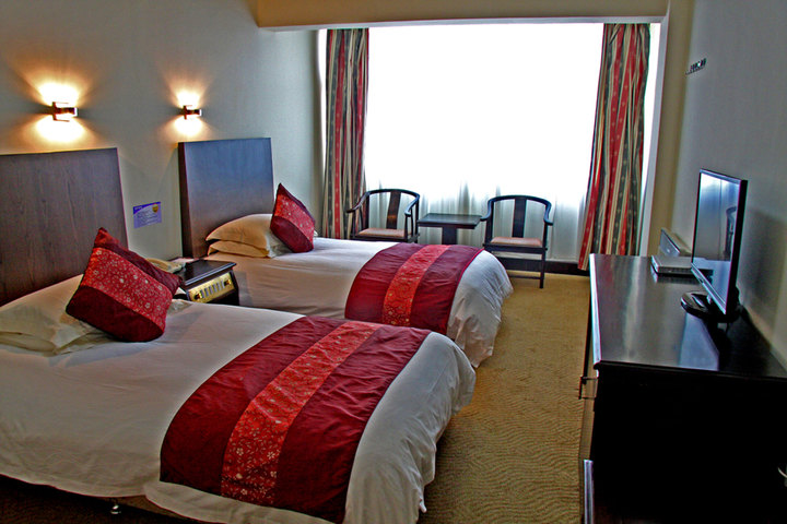 黄山山顶酒店4店通用(大床房/标准间) | 酒店 | 拉手网北京站