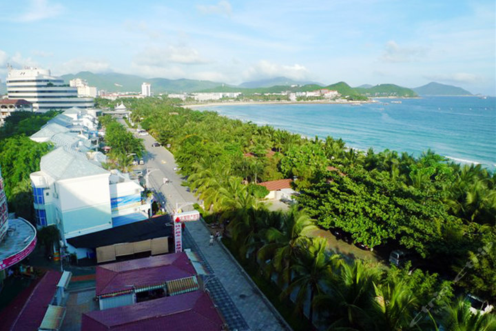 三亞大東海金沙灘海景別墅(豪華海景房)