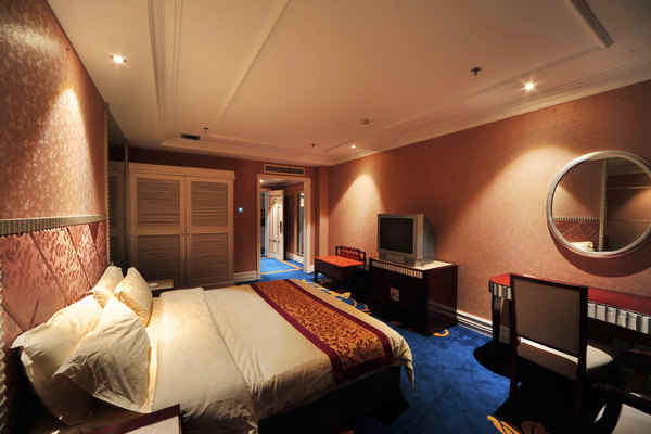 【低价特惠 超值推荐】尊享长春圣豪酒店商务大床间1晚 2份早餐 免费