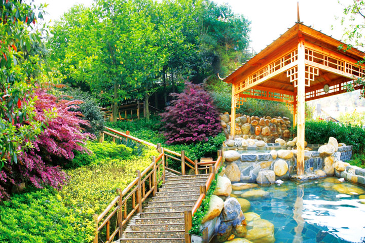北京团购 酒店团购 四星/高档团购 庐山龙湾温泉度假村(公馆单间/公馆