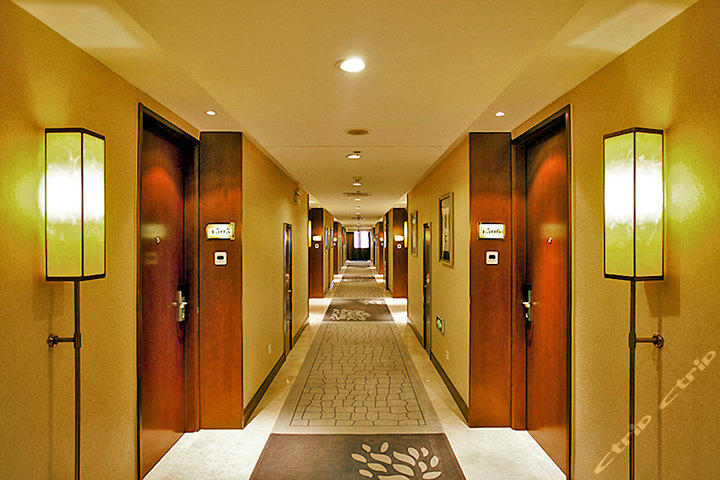 【张江高科技园区】尊享上海中兴和泰酒高级双床房1晚 免费宽带 免费