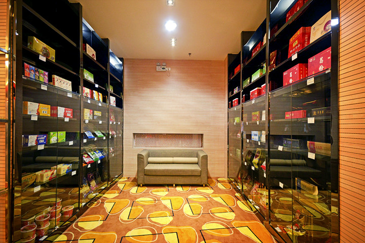 丽橙水晶酒店(宜昌白龙岗店)