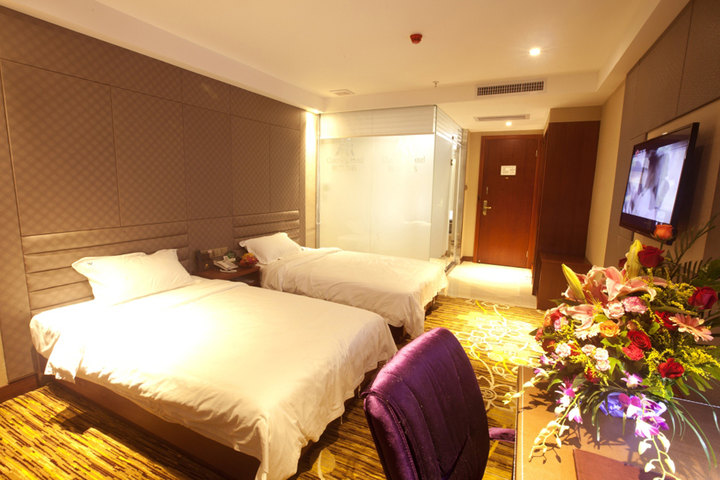 江门鹤山魅力酒店—豪华双床房