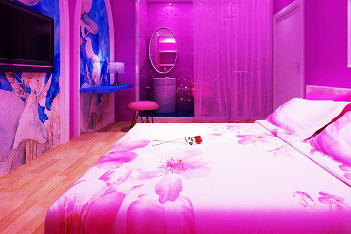 重庆水晶鞋情侣主题酒店—走廊