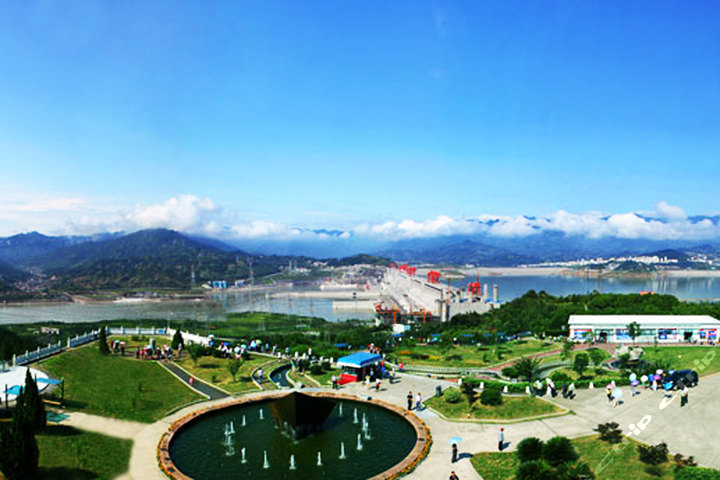 宜昌三峡东山大酒店 三峡大坝