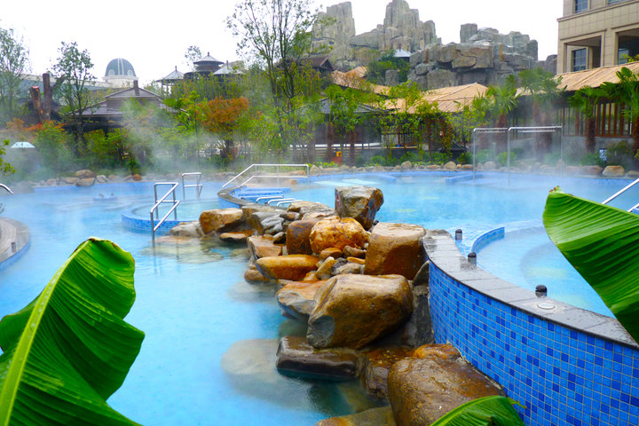 【常熟沙家浜凤凰度假酒店团购】常熟沙家浜凤凰酒店(标准房 温泉