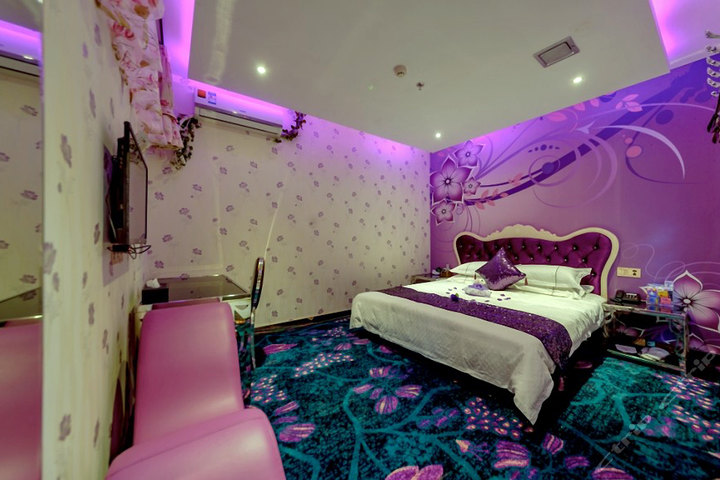 【市中心】尊享常州锦洲快捷酒店(人民路店)情侣大床房/商务标准间1晚