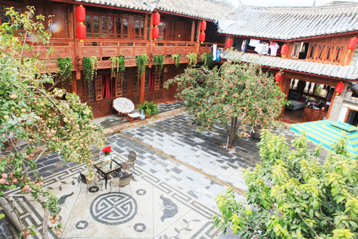 丽江时光花园客栈—院子