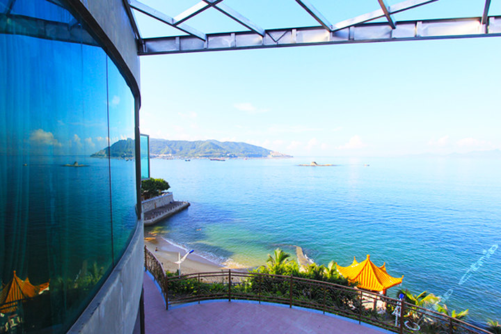 深圳南澳蓝宝石海景酒店(豪华套房-假日)