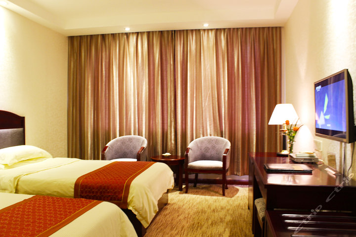 >> 扬州石塔宾馆