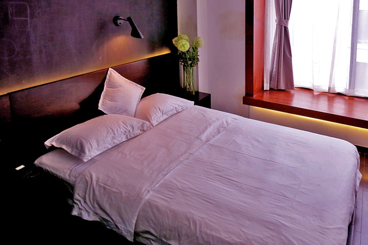 上海外滩帕奇艺术酒店—豪华大床房