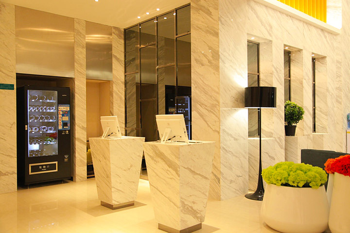 城市便捷酒店(深圳龙华汽车站店)—前台