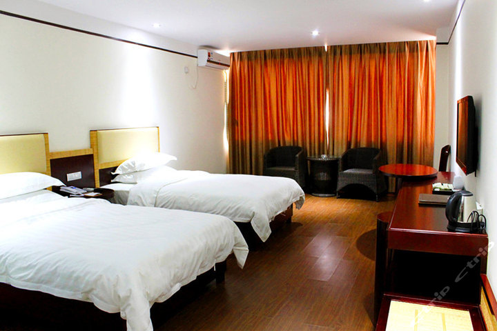 银帆酒店 海城区