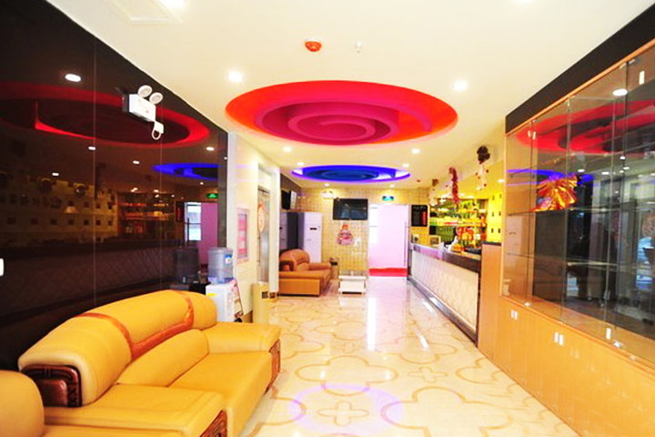 糖果时尚酒店(武汉东湖店)