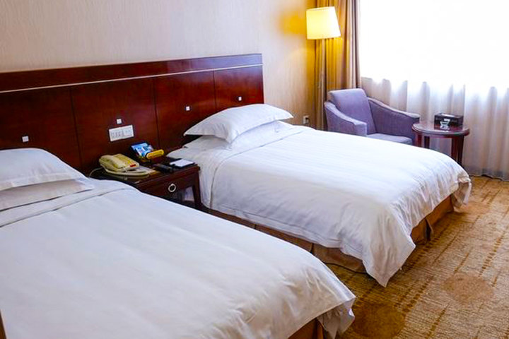 东莞石龙宾馆—大堂