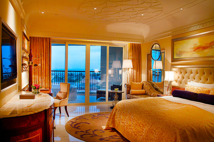 三亚财富海湾大酒店—至尊海景房(大床)
