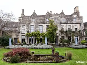The Close Hotel