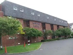 Apollo Hotel