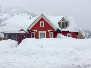 The Alma House Inn